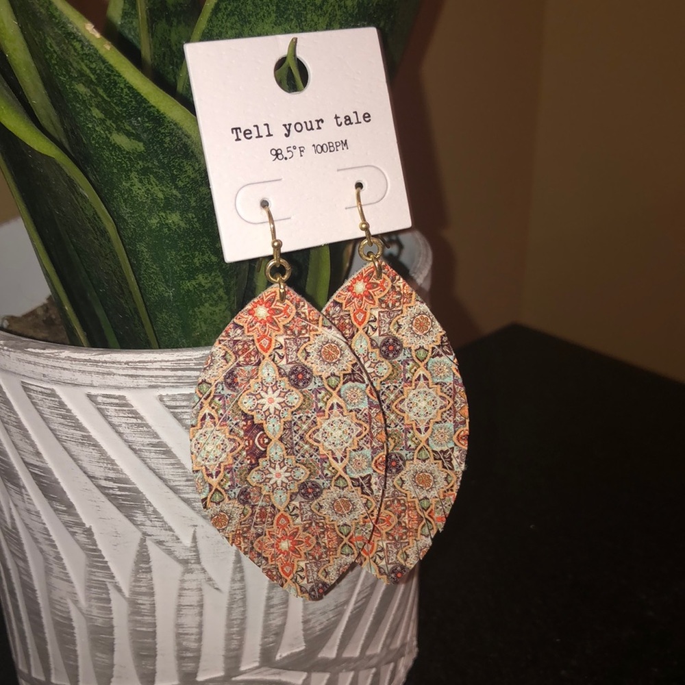 NWT- Faux Leather Feather-like Earrings